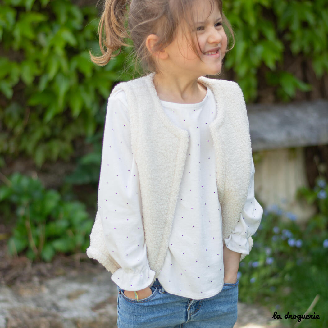 Sélection de modèles de tricot de gilets pour fille de 8 ans