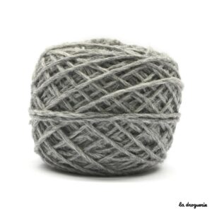tricoter mini.b 100% pure laine peignée couleur brumeux (gris)