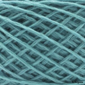 Tricoter laine mini.B couleur Baleares (bleu ciel)