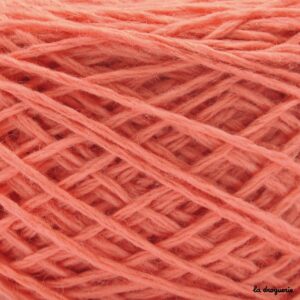tricoter laine mini.B couleur blush ( rose corail)
