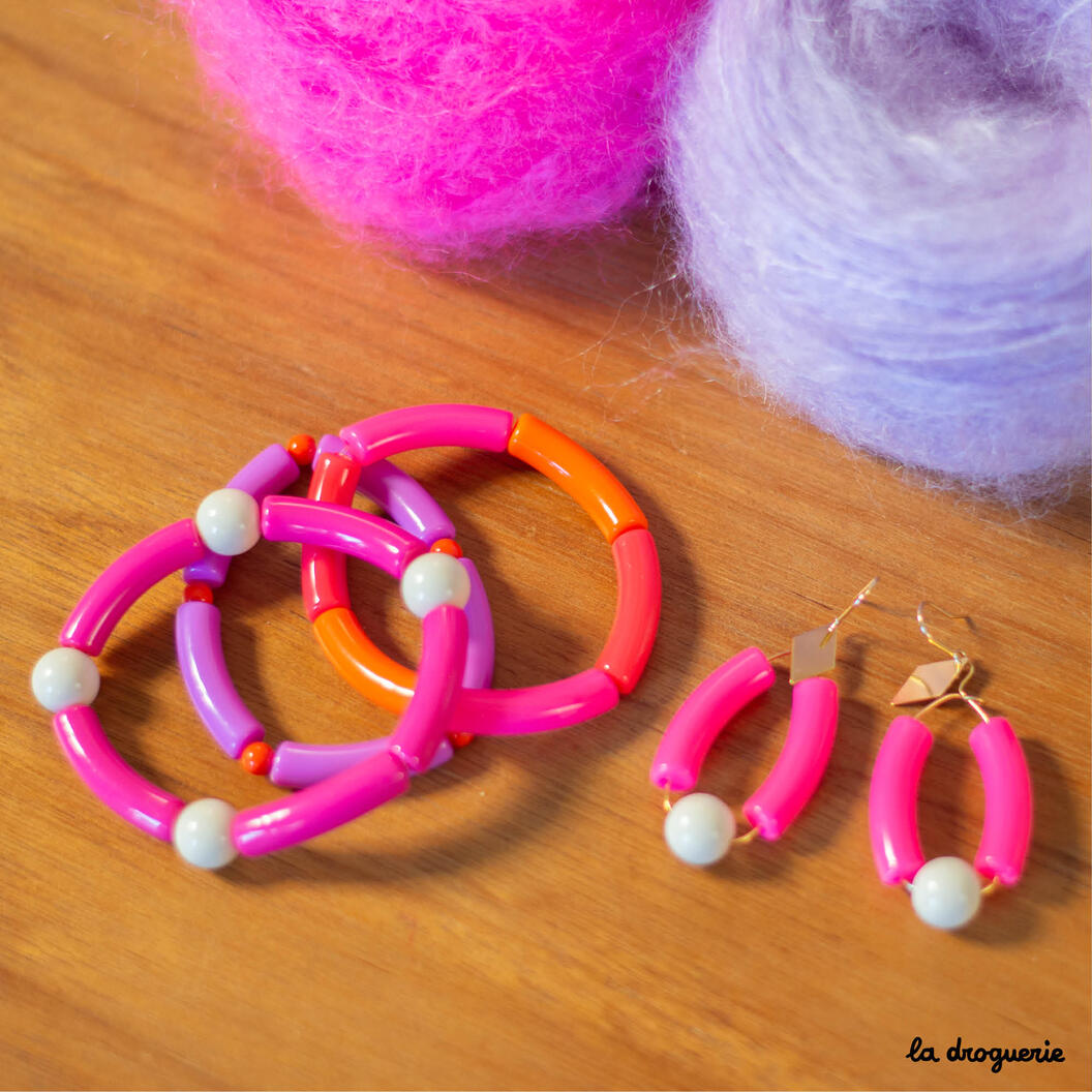 Kit Bijou des bracelets et boucles d'oreilles Cirrus rose