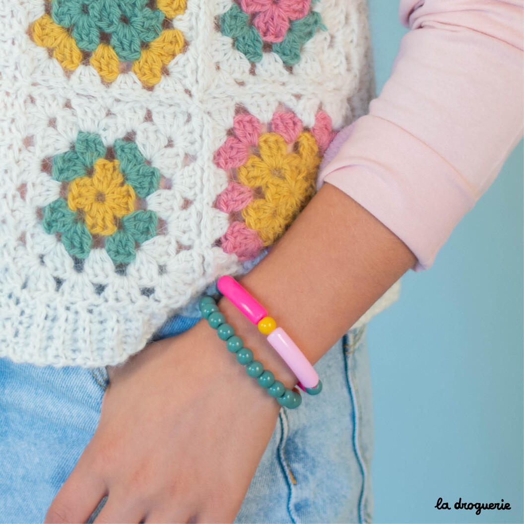 https://www.ladroguerie.com/wp-content/uploads/2023/11/kit-bijou-bracelets-dream-tube-enfant-romarin.jpg