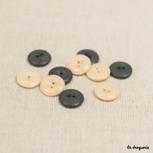 Bouton Grain de sable bord bombé 2 trous 18 mm